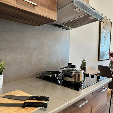 Self Check-In, Danube Bank, Free Parking Apartment Bratislava Exterior photo