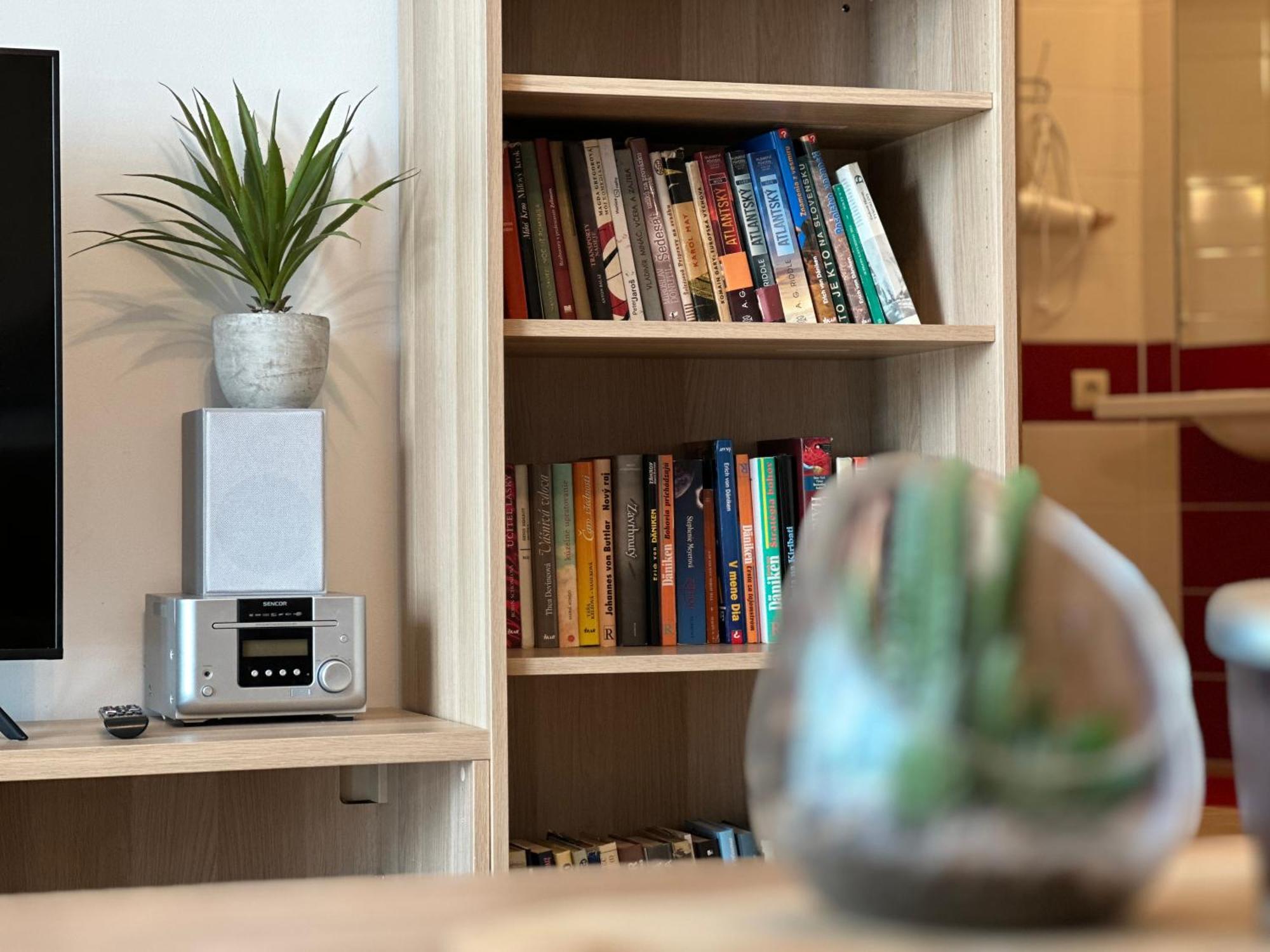 Self Check-In, Danube Bank, Free Parking Apartment Bratislava Exterior photo